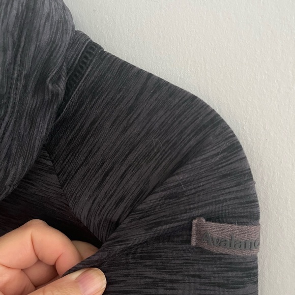 AVALANCHE Outdoor Cowl Neck Activewear Sweater - Picture 4 of 7